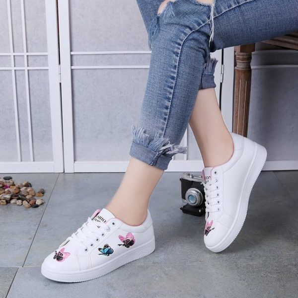 Butterfly Embroidered White Shoes Women's Lace White Sports Casual Shoes Flat Female Shoes Student Shoes