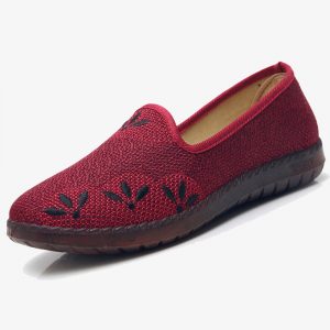 Embroidered Cloth Slip On Slip Resistant Soft Sole Flat Shoes