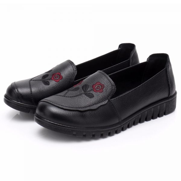 Embroidered Leather Slip Resistant Casual Black Shoes