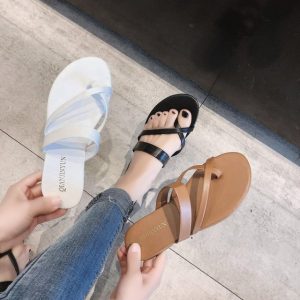 Fashion Toe Sandals And Slippers Women's Season New Flat With Flat Beach Shoes Wild Wear