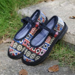 Folkways Pattern Round Toe Frog Closures Cloth Flat Shoes