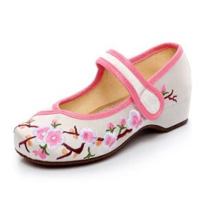 Girls Chinese Silk Embroidered Flower Flat Children Dancing Shoes Casual Footwear