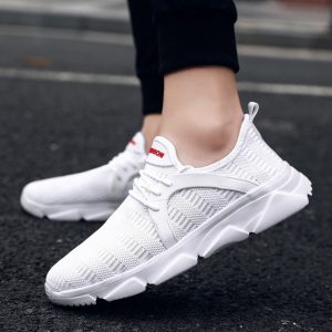 Large Size Flying Woven Men's Shoes Lightweight Breathable White Mesh Running Shoes Men's Casual Sports Shoes