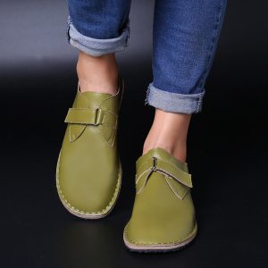 Large Size Women Retro Round Toe Buckle Soft Flat Shoes