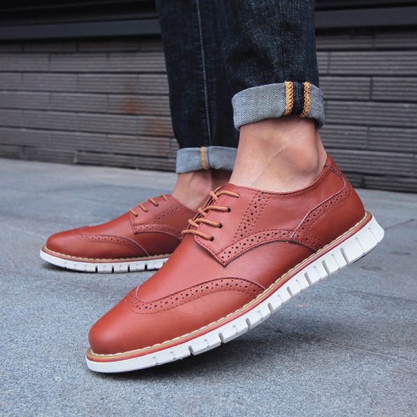 Men Brogue Carved Oxfords Comfy Microfiber Leather Lace Up Casual Shoes