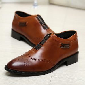 Men Carved Leather Metal Buckle Non-slip Slip On Formal Shoes