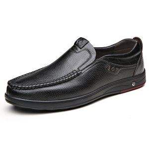 Men Large Size Cow Leather Soft Sole Casual Shoes