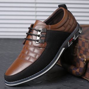 Men Leather Splicing Non Slip Metal Decoration Soft Sole Casual Shoes