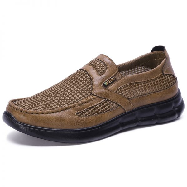 Men Mesh Fabric Splicing Breathable Slip On Large Size Casual Shoes