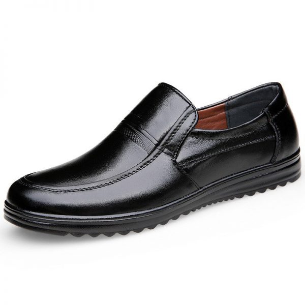 Men Pure Color Slip Resistant Slip On Soft Casual Leather Shoes