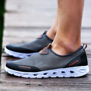 Men Quick Dry Mesh Drainable Sole Light Weight Sneakers Slip On Water Shoes