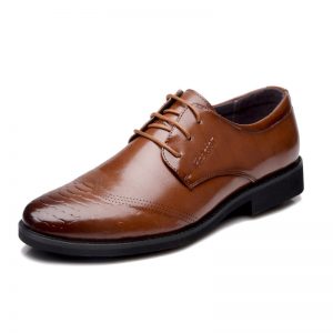 Men Vintage Carved Microfiber Leather Lace Up Business Foraml Shoes