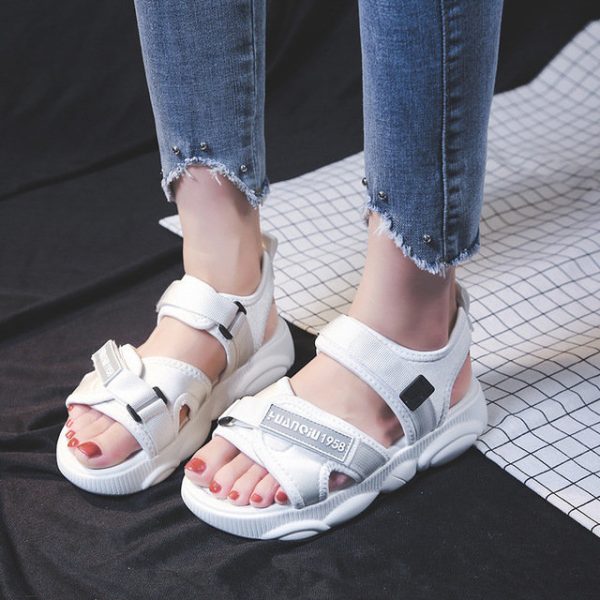 Net Red Sandals Female Fairy New Ins Tide Season Fashion Wild Super Sports Thick-soled Platform Shoes