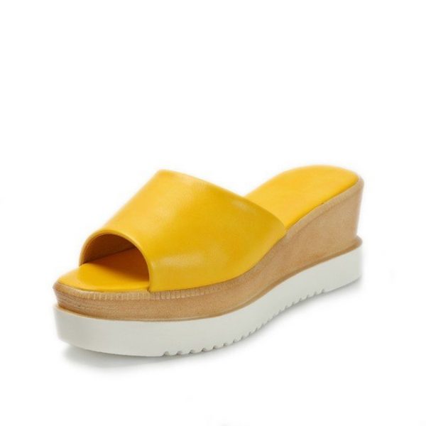 New Ladies Outdoor Half Slippers Female Wedges Fish Mouth Shoes Europe And America Waterproof Platform Muffin Thick Bott