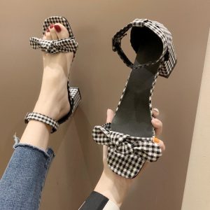 New Season Flat Bottom Wild Bow Toe Hong Kong-style Sandals Female Students Simple Baotou Women's Shoes