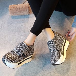 New Wild Casual Increase Women's Shoes Plaid Round Head Cake Shoes Women