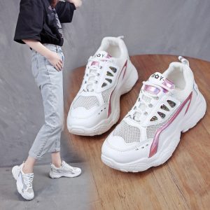 Old Shoes Female Ins Super Season Students White Shoes Net Red Wild Sports Shoes Breathable Women's Shoes