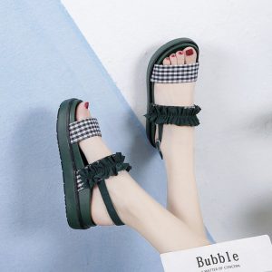 Sandals Women's New Wild Word Buckle Flat Shoes Students Platform Shoes Women's Platform Women's Shoes Tide