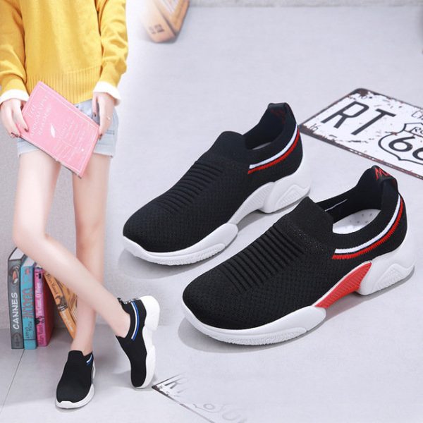 Season Elastic Socks Shoes Low To Help Flat Sports Casual Shoes Flying Woven Breathable Old Beijing Cloth Shoes Tide