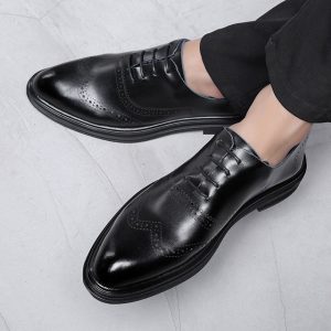 Season New Carved Brock Breathable Leather Business England Youth Casual Shoes Men's Tide 4013 Generation