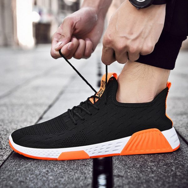 Season New Men's Flying Woven Shoes Men's Trend Breathable Casual Running Shoes Sports Shoes Men's Shoes