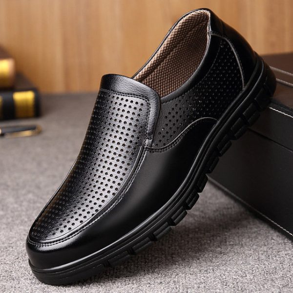 Season New Men's Sandals Business Casual Soft Bottom Slip Openwork Men's Shoes Middle-aged Hole Dad Leather Shoes