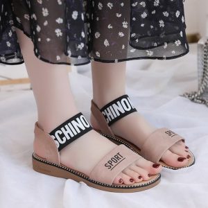 Season New Sandals Female Vacation Students Flat Bottom Wild Toe Beach Comfortable Casual Shoes