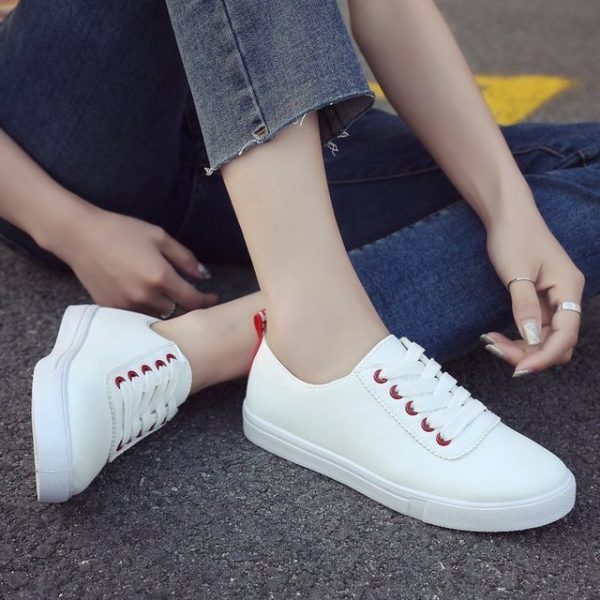 Season New Women's Shoes Fashion White Shoes Wild Mesh Shoes Casual Sports Shoes Flat Shoes Students