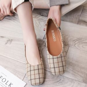 Single Shoes Women's New Wild Student Casual Shallow Mouth Flat Shoes Peas Shoes Retro Grandma Shoes