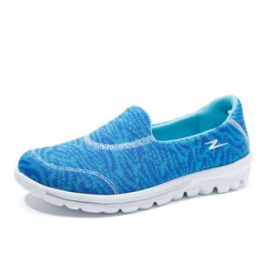 Soft Ladies Casual Shoes Light Slip On Running Shoes Breathable Women Loafers