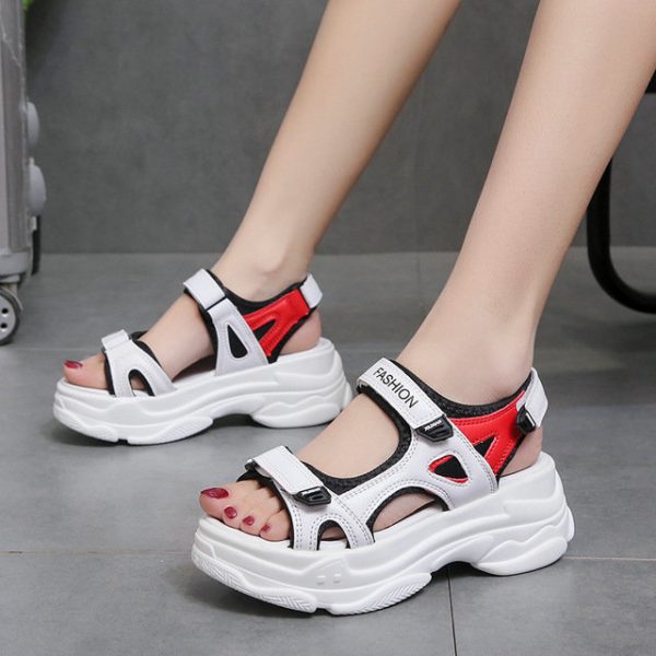 Thick-soled Sandals Female Season New Student Fairy Wind Cakes Increased Beach Shoes Fish Mouth Shoes