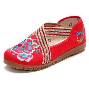 Vintage Embroidered Chinese Style Flat Canvas Shoes