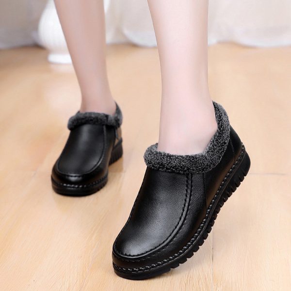 Women Winter Warm Plush Lining Soft Slip On Black Flat Shoes