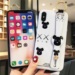 2020 new arrival phone case designer for iphone 6/6s 6p/6sp 7/8 7p/8p x/xs xr xs max tide brand violent bear wristband silicone protective