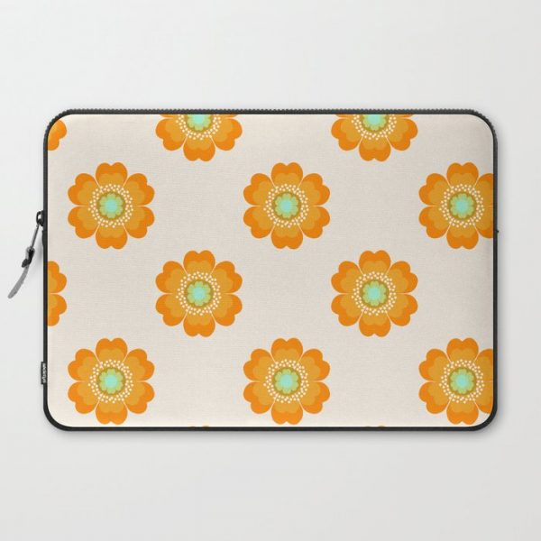 4 Sho - 70's retro 1970's throwback pattern floral flower motif decor hipster Computer Cover by seventy eight - Laptop Sleeve - 15"