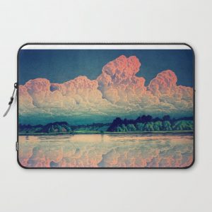 Admiring the Clouds in Kono Computer Cover by Kijiermono - Laptop Sleeve - 15"