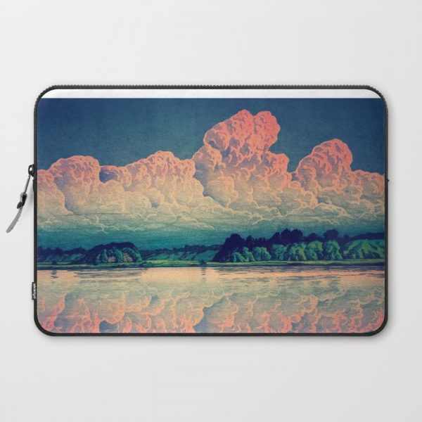 Admiring the Clouds in Kono Computer Cover by Kijiermono - Laptop Sleeve - 15"