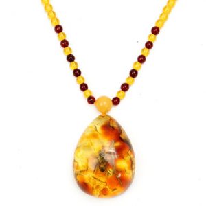 Artificial Amber Insects Beads Pendant Necklace