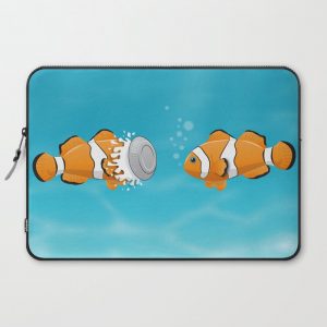 Clown fish Computer Cover by Naturez - Laptop Sleeve - 15"