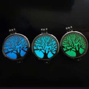 Delicate Jewelry Aromatherapy Necklace Tree of Life Pattern Locket Pendant Perfume Diffuser Necklace