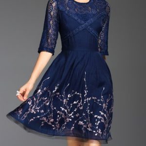 Elegant Floral A-line Guipure Lace Midi Dress