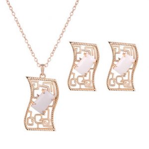 Elegant Jewelry Set Rectangle Resin Necklace Earrings Set