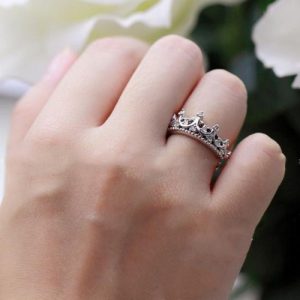 Fashion Personality Accessory Korea Temperament Elegant Queen Crown Clear Crystals Ring for Lady Girls