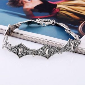 Flower Pattern Silver Metal Choker Necklace - One Size