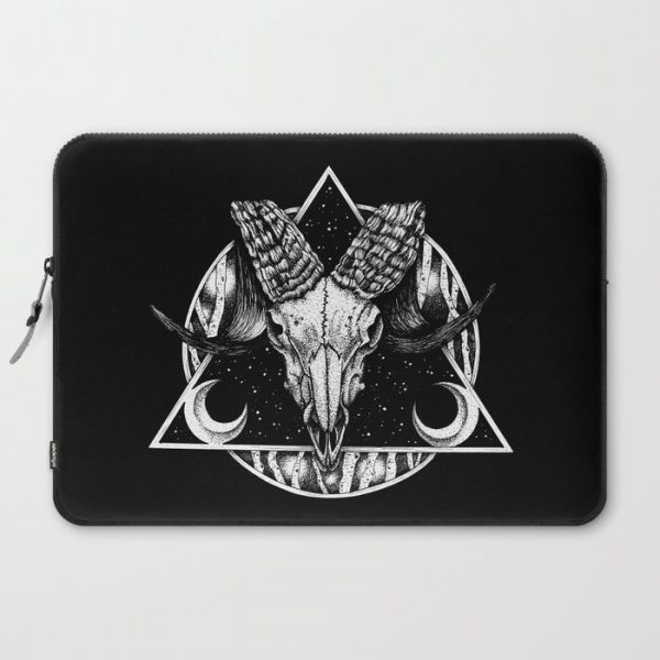 Goat Computer Cover by alesaenzart - Laptop Sleeve - 15"