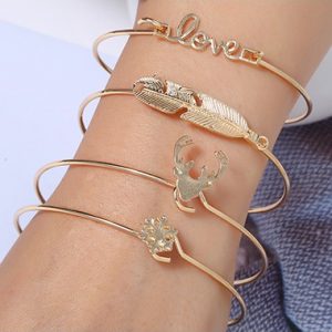 Gold Metal Elk Shape Bracelet Set for Women - One Size