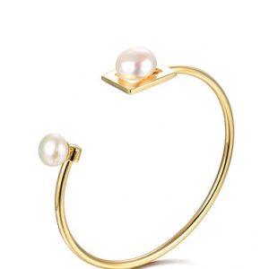 Golden Cut Synthetic Materials Pearl-Cuffed Adjustable Bracelet