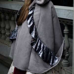 Gray Vintage Ruffled Detachable Hoodie Poncho And Cape