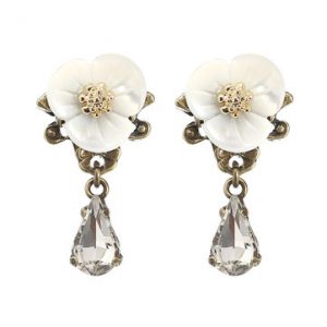 JASSY® Elegant Flower Crystal Earrings