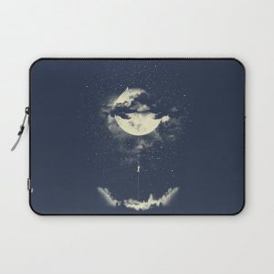 MOON CLIMBING Computer Cover by los tomatos - Laptop Sleeve - 13"